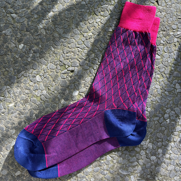 Bordeaux Velvet – Navy Diamond Knit Men Mid-Calf Socks