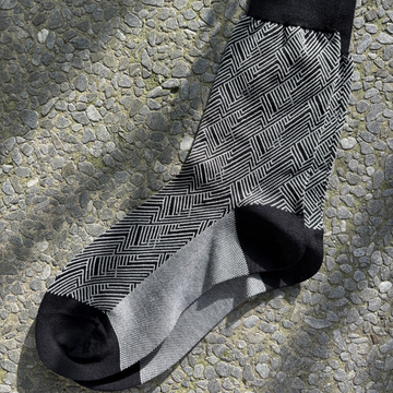 Deco Line – Black Herringbone Men Mid-Calf Socks